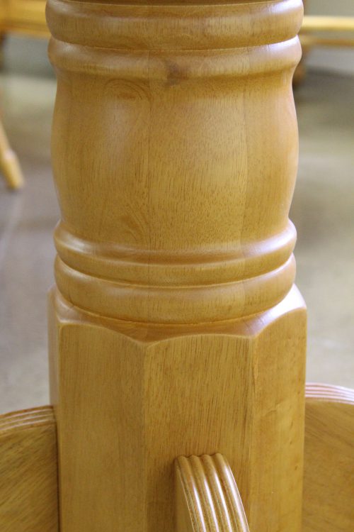 Oak Selection - Round pub table with drop leaf - light-oak finish - detail of pedestal DLU-TPD4242CB-LO